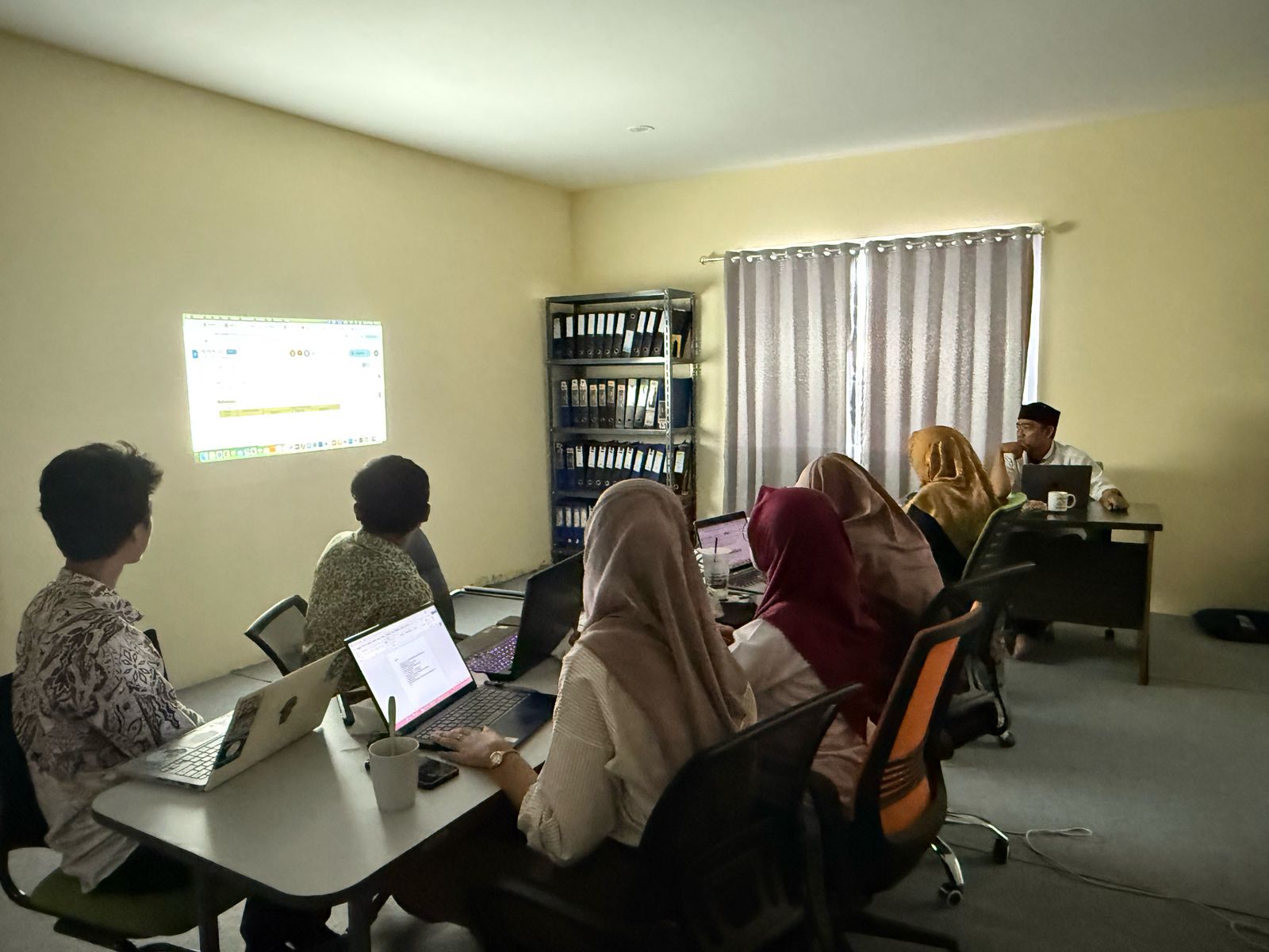 Review Internal LED dan DKPS Prodi PPG LPTK UIN Syekh Nurjati Cirebon bersama Asesor LAMDIK Dr. Ratna Puspitasari, M.Pd.